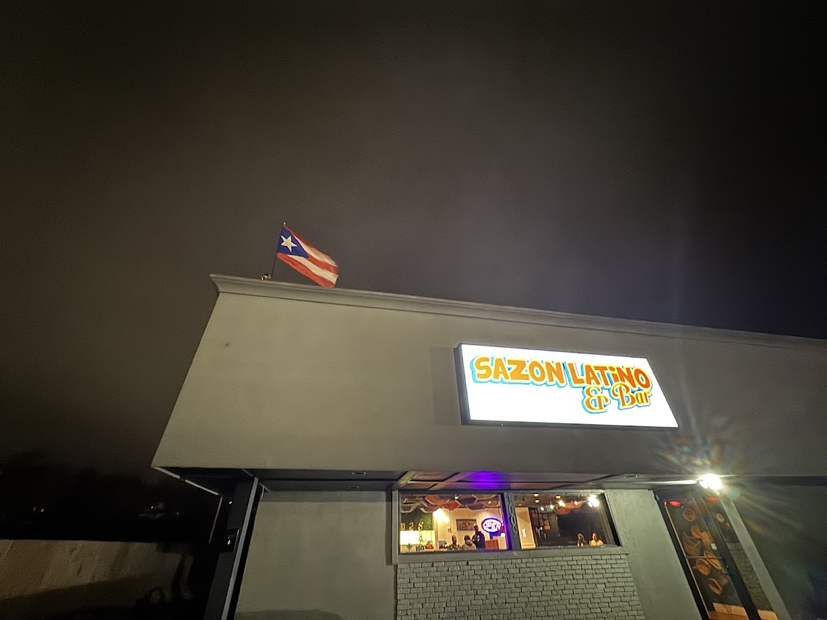 Sazon Latino And Bar